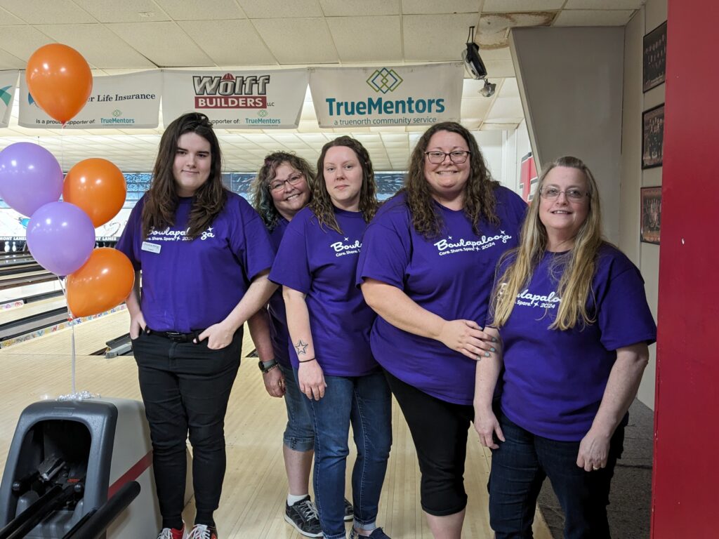 a group of bowlers at the Bowlapalooza 2024 event